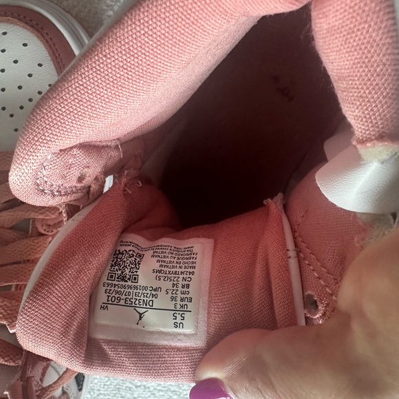 Jordan 1 Elevate High 💖 - Picture 3 of 3